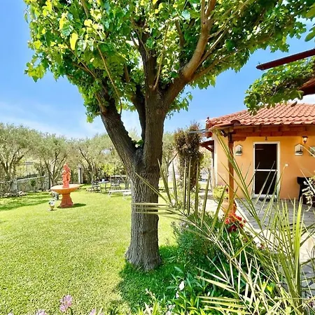 Dream Garden House Christina *
